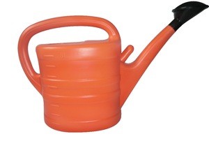 Popular best seller plastic watering can