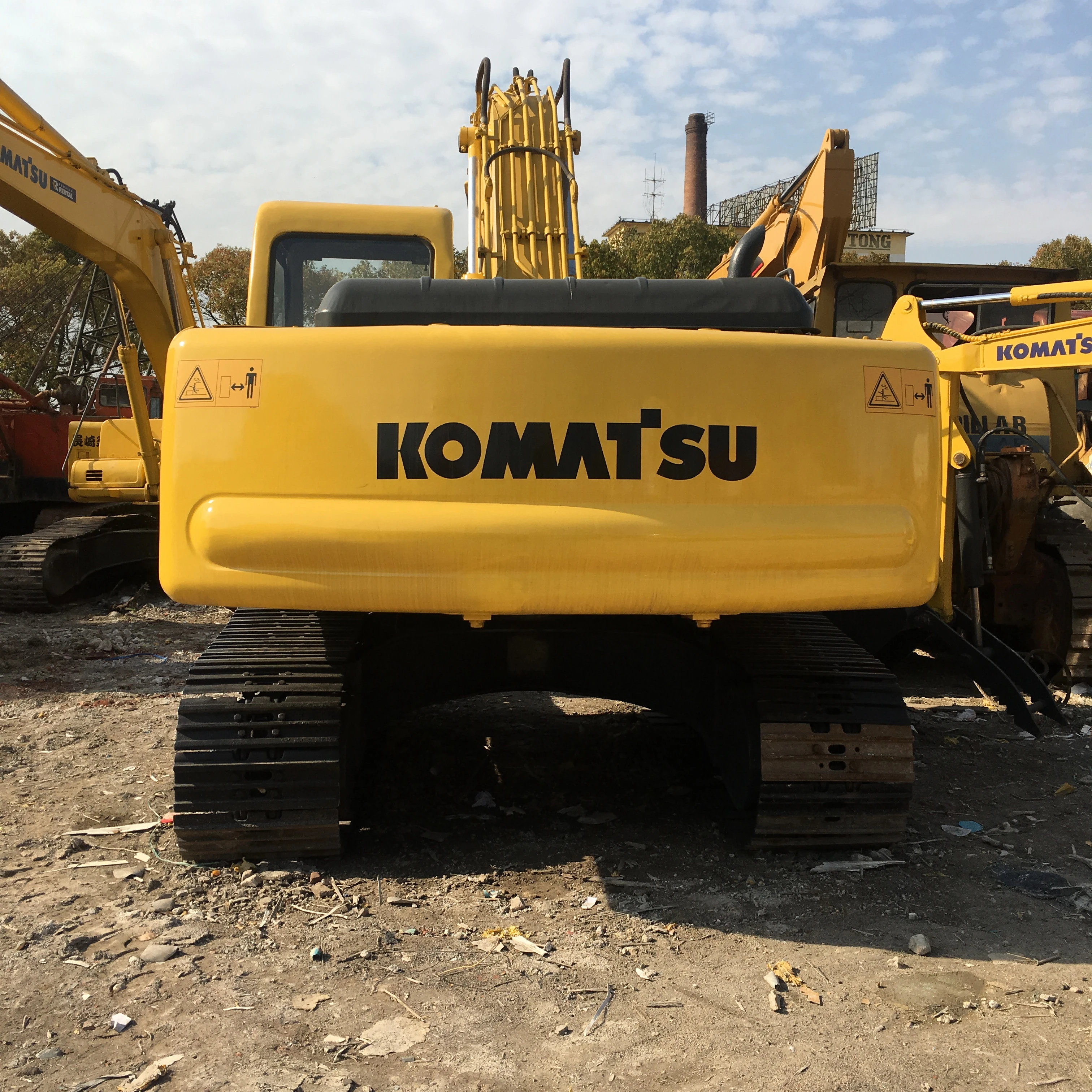 Used Komatsu 200-6 Crawler Excavator  For Sale