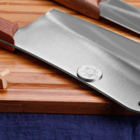 Wholesale Wood Handle Sharp Powerful Bone 6.8 Inch Chopping Butcher Knife Hand Forged 7 Inch Santoku Knife