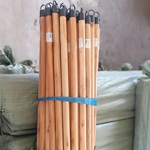 120cm customized cleaning tool varnished wooden mop handle with cap and Italian thread