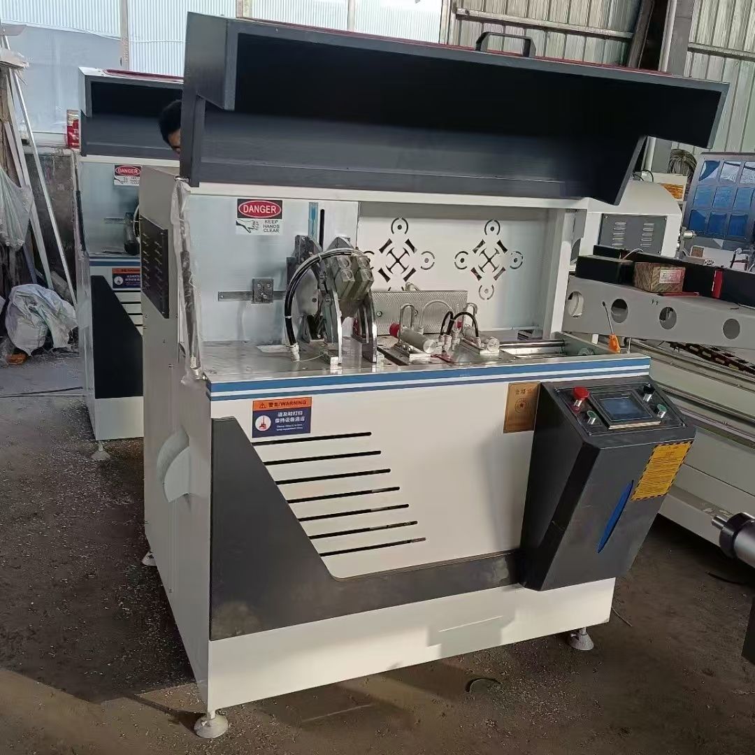 Buy Automatic Corner Code Cutting Saw For Aluminum Doors And Windows ...