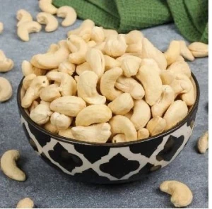 Wholesale Cashew Nuts – Raw, Roasted, Salted & Flavored Options