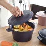 2020 new design ceramic porcelain 1200ml soup pot cheap soup tureen with lid