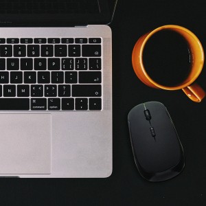 2020 QIYU Wholesale Computer Accessories Gamer Mouse Wireless USB Computer Mouse PC Laptop Gaming Mouse
