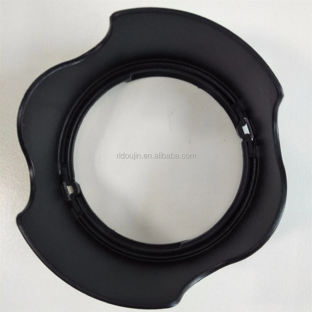 Bayonet mount EW-63C Lens Hood for Canon EF-S 18-55mm f/3.5-5.6 IS STM