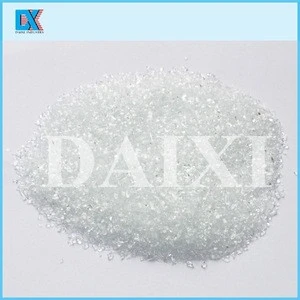Crushed recycled glass grit for sandblasting