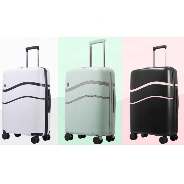 Custom brand  three piece one set  100% PC material trolley luggage set in stock