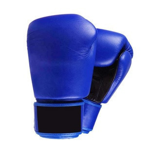 custom boxing gloves with logo