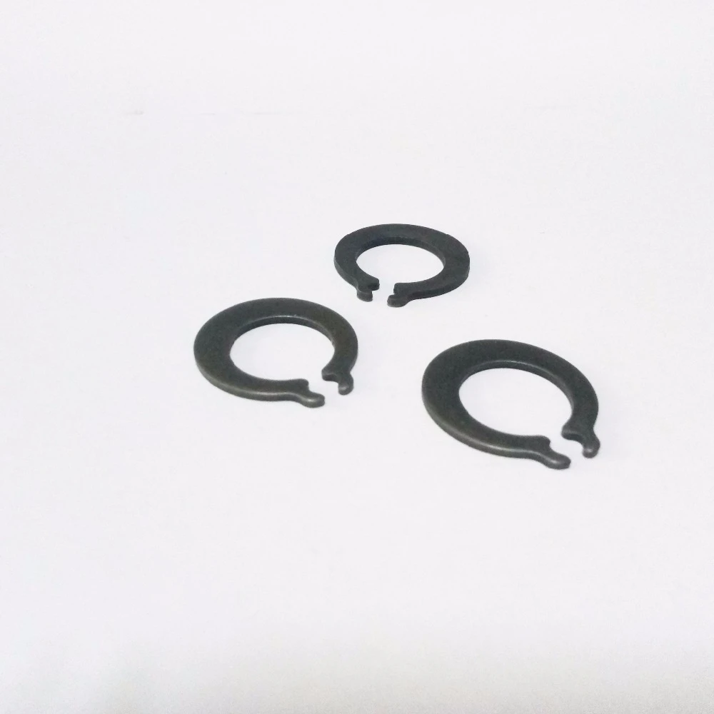 custom stainless steel retaining spring clips