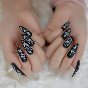 Extra Long Matt Acrylic Artificial Nails Black Witch Halloween Decoration Designed Fake Nail Curved Long Manicure Tips