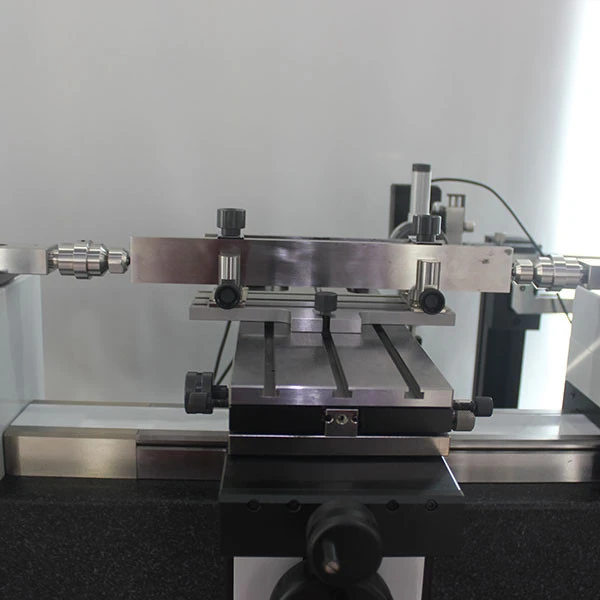 Fully automated measuring instruments in physics for thread plug gauges measurement
