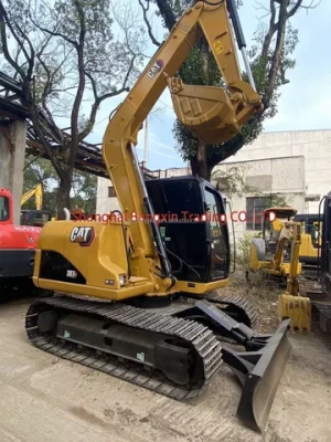 Good quality and low price small machine used mini excavator komatsu pc40MR for sale