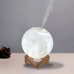 Hot Sale 880ml Design Full Moon Air Purifying Aroma Humidifier  Night Light Usb Charging 3d Diffuser Moon Lamp Humidifier