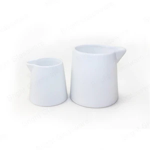 Luxury Spa Essential Oil Massage White Ceramic Candle Jar holder With Spout