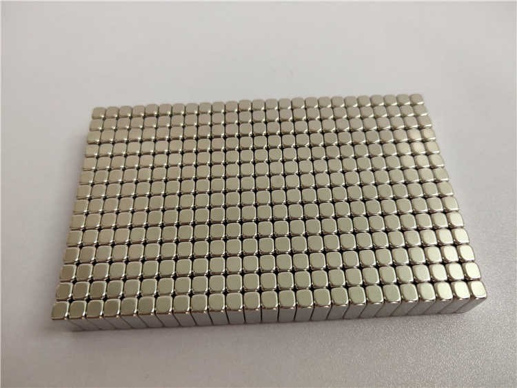 Magnetic materials support customization 11.5*4.4*3.9mm strong magnetic neodymium magnet