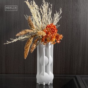 Merlin Living Nordic Modern 3D Style Decorative Vases Home Living Room Decorations Ceramic Vases with Luxury Vases