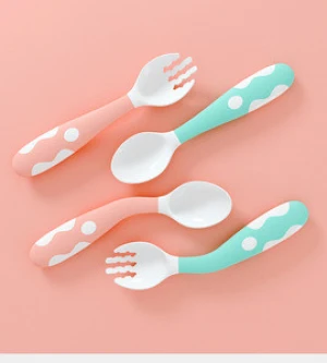 new silicone training feed breasting baby spoon and fork set