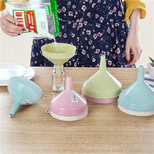 Non-toxic wheat straw material food grade cooking tools funnel for kitchen