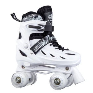 PAPAISON new design white black  vamp with flashing wheels quad roller skates for ladies