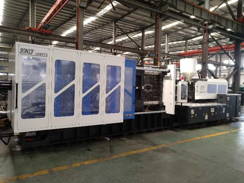 pvc pipe plastic water tap plastic injection 140ton molding machine for mobile case