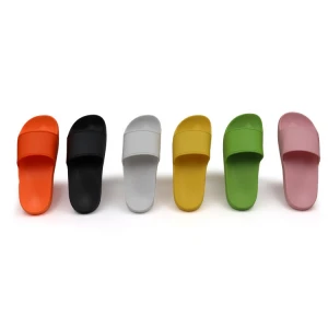 wholesale custom indoor home slides latest design PVC sandals Thick soles soft female slippers custom flip flops for women