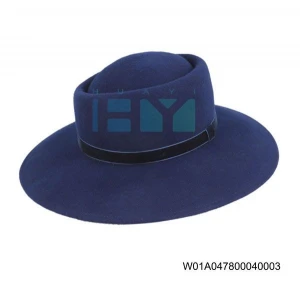 Floppy hat, WOOL FELT HAT﻿