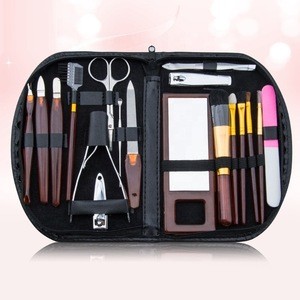 18 PCS Manicure Set for Makeup Nail Scissors Clipper Pedicure and Makeup Set Professional Grooming Kit Nail Tools kit with Case