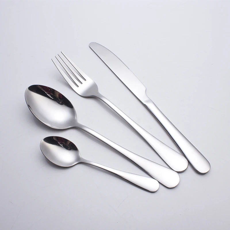 Cheap smooth easy cleaning stainless steel cutlery set