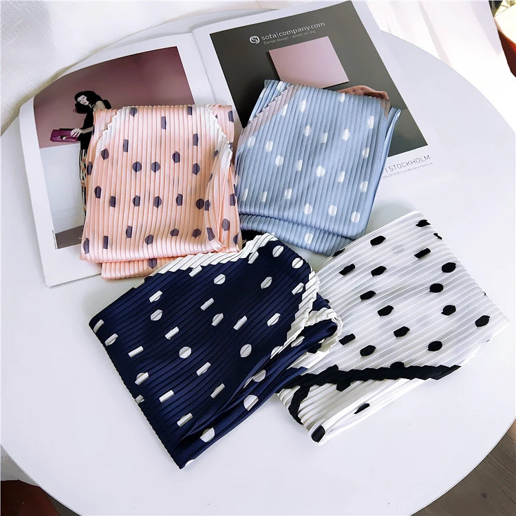 Custom Printing Girls Pleated Silk Scarves Fashion Plain Color Pink Blue Satin Silk Crinkle Square Neck Scarf For Women
