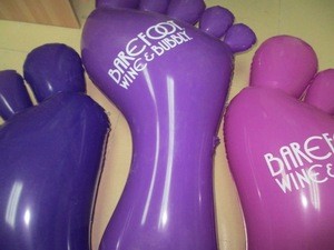 Customized inflatable advertising inflatable foot replica for promotion