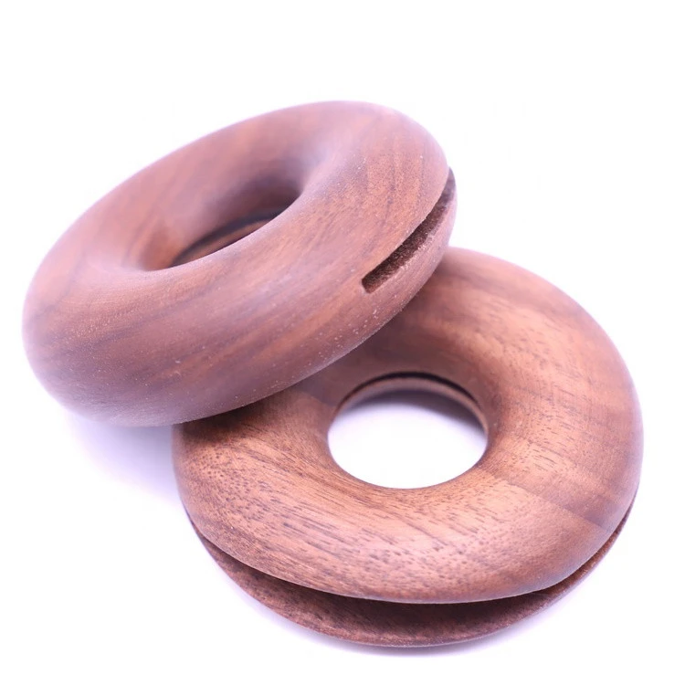 Environmental protection and creative doughnut food sealing clip convenient gadget wooden plastic packaging sealing clip