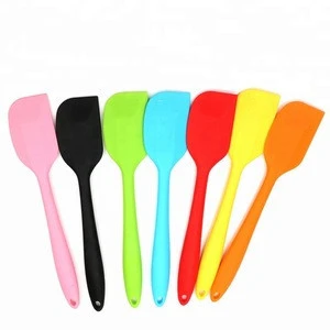 Essential Cooking Gadget Kitchen Spatulas For Cake Cream Pastry Butter Batter Mixing Cooking Baking