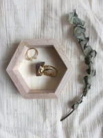 Handmade jewel frame ornament frame solid wood hexagonal solid wood trumpet trumpet trays