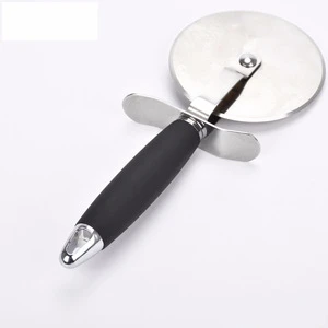 High quality Rubber handle 4 inch 10 cm Pizza Cutter