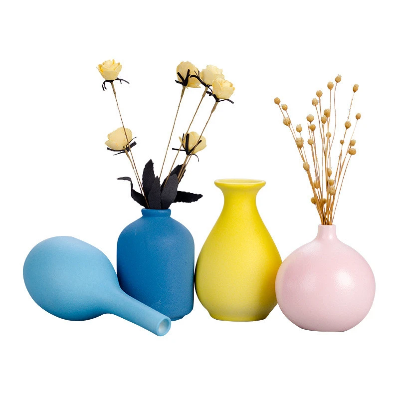 Home Goods Decorate Modern Design Ceramic Flower Vase Wholesale Antique Blue and White Porcelain Vase