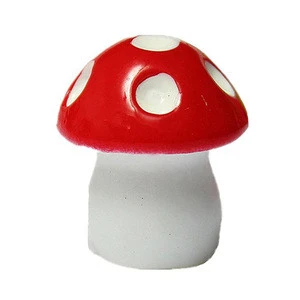 Hot Sale Personalized Handmade Polyresin Mushroom Garden Ornament