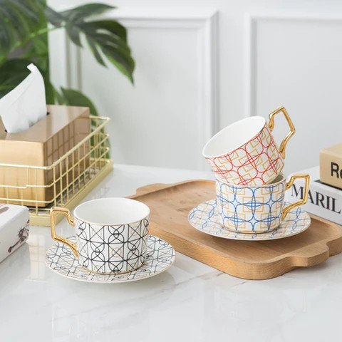 Ohere factory wholesale bulk England style ceramic coffee cup with gold line customize fancy print OEM ODM