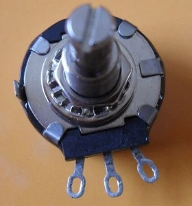 Potentiometer for electric accelerator throttle