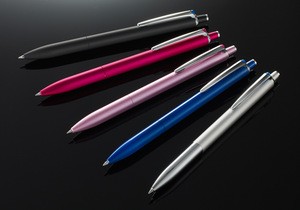 &quot; Extremely smooth writing touch &quot;Of course it has great usefulness and the luxurious , very popular for the splendid design !