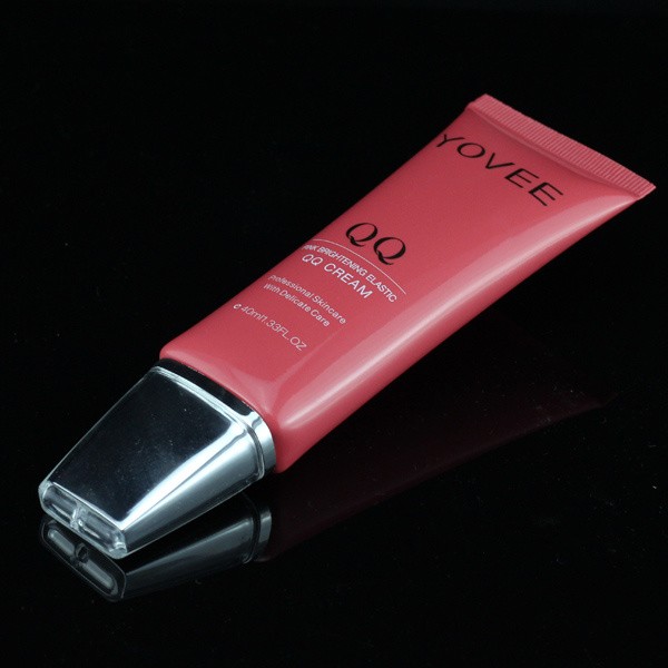 Super Oval Plastic Cosmetic Packaging Tube for Bb Cream, Cc Cream, Make up Products