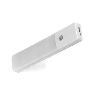Ultra-thin Mini Portable Kitchen Under Cabinet Light 6 Led Rechargeable Motion Sensor Closet Lighting