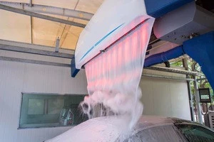China high pressure touchless car washing machine magic color car wash  shampoo 