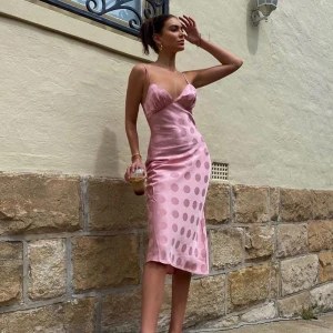 2021 spring and autumn new Amazon hot style low-cut V-neck halter pink polka dot dress women