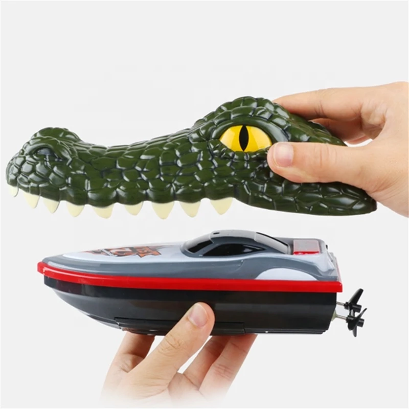 2.4G Remove Control RC Animal  boat Simulation crocodile  racing boat head yacht 2 in 1 high speed racing  boat for kids