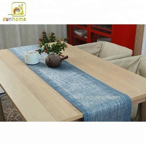 Custom jacquard fabric dining table runner for sale