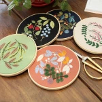 Easy Flower Embroidery Kit with Bamboo Hoop DIY Handmade Kit Cross -Stitch Needlework for Beginner Sewing Painting Home Decor
