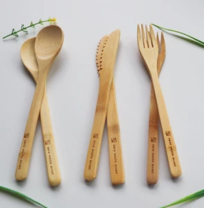 Eco Friendly Cutlery Flatware Set Reusable Portable for Travel bamboo utensils