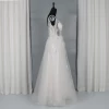 Factory Direct Selling Deep V Neck Hand Beading Lace Classic Wedding Gown Bride Maids Backless White Wedding Dress