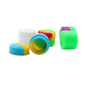 Factory Wholesale 3ml Small Round Mini Silicone Storage Wax Containers With Screw On Lid