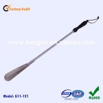 Foldable shoe horn with telescopic function